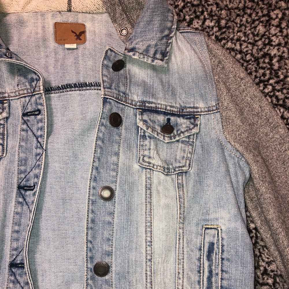 AE cropped jean jacket- sweatshirt sleeves
